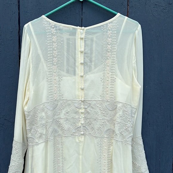 Sundance 100% silk embroidered with pearls dress - Picture 5 of 8